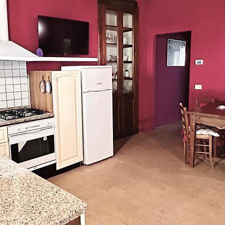 Corte Fratini Appartamenti 特雷维 外观 照片