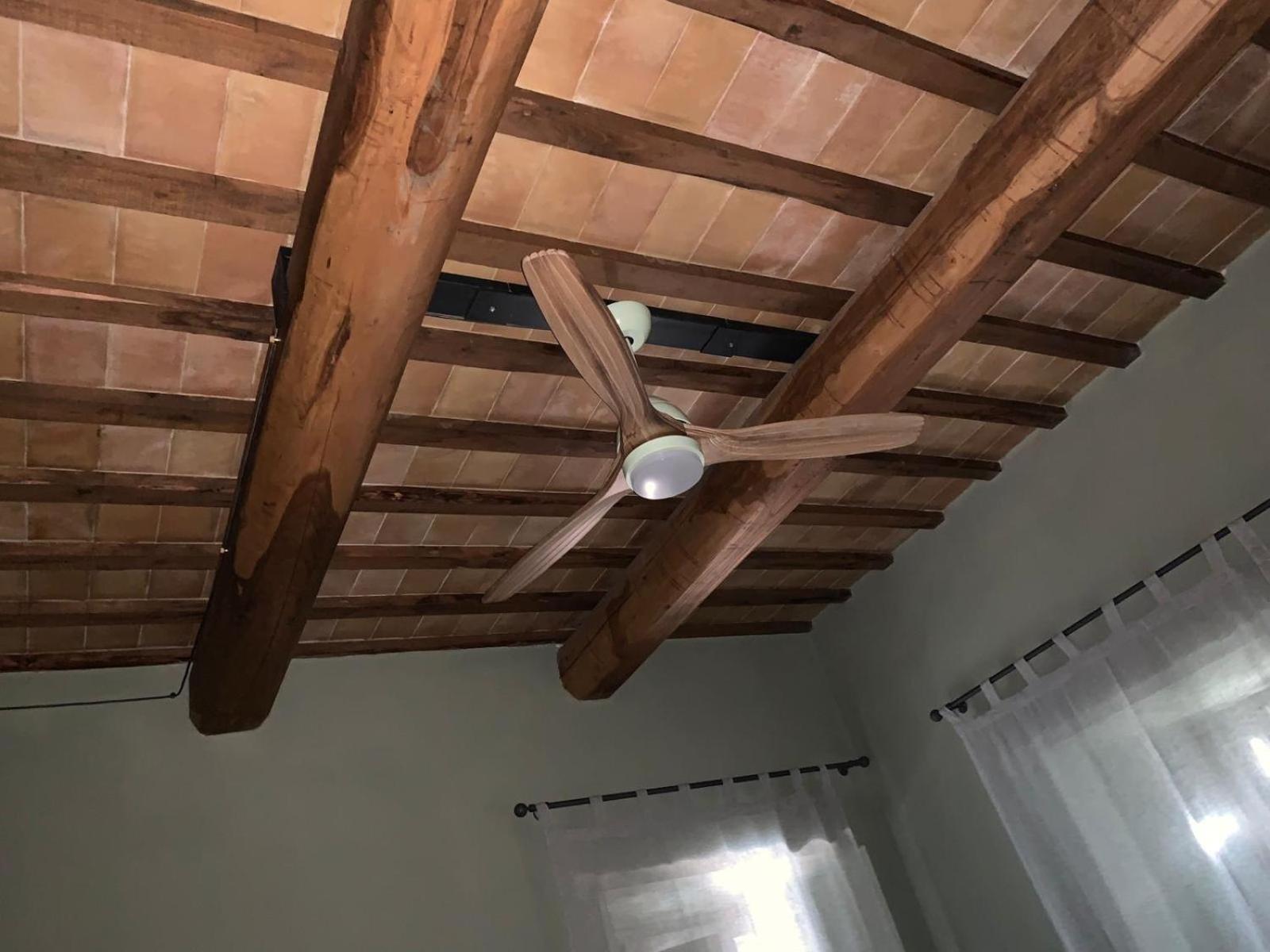 Corte Fratini Appartamenti 特雷维 外观 照片